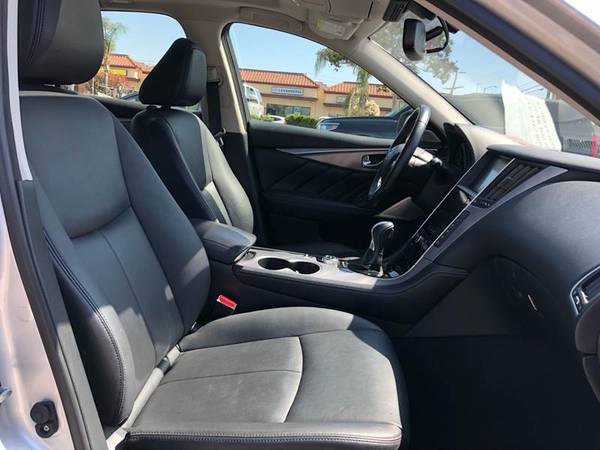 2017 INFINITY Q50 3.0T Premium ** Backup Camera! Moon Roof! Leather! for sale in Arleta, CA – photo 18