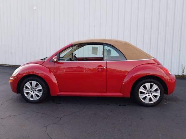 2008 Volkswagen New Beetle Convertible Red Great Deal AVAILABLE for sale in Myrtle Beach, SC – photo 10