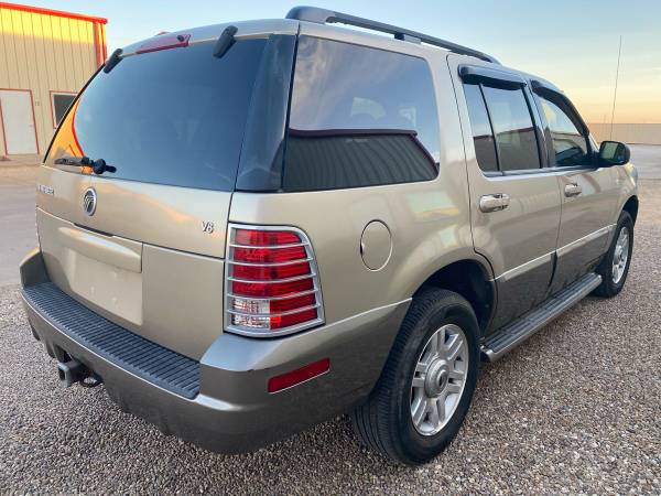 2003 Mercury Moutaineer V8 3rd Row Leather Heated Seats Low Miles -... for sale in Lubbock, TX – photo 6
