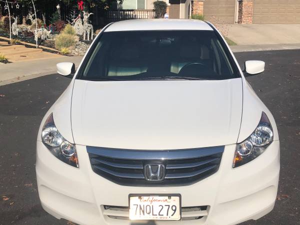 2012 Honda Accord SE - cars & trucks - by owner - vehicle automotive... for sale in Roseville, CA – photo 2
