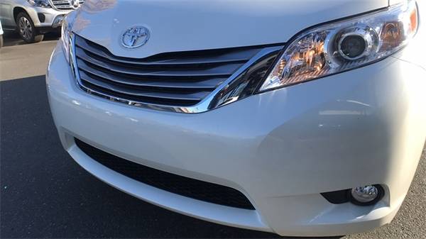 2017 Toyota Sienna XLE Premium - cars & trucks - by dealer - vehicle... for sale in Fresno, CA – photo 10
