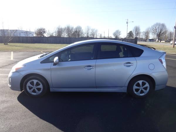 2012 TOYOTA PRUIS THREE - cars & trucks - by dealer - vehicle... for sale in Springdale, AR – photo 4