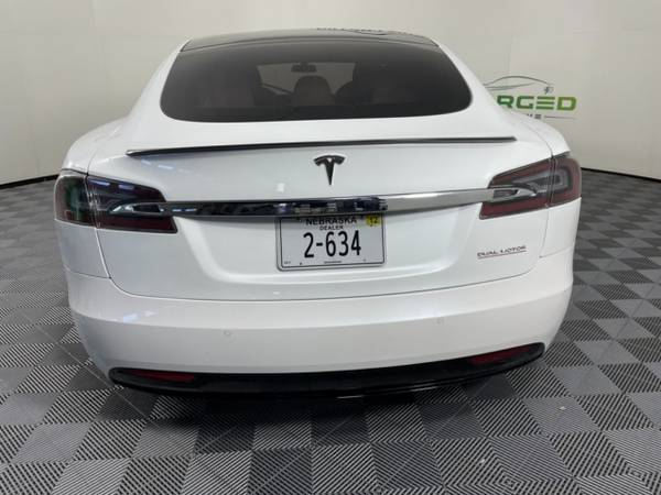 2020 Tesla Model S - - by dealer - vehicle automotive for sale in Lincoln, NE – photo 4