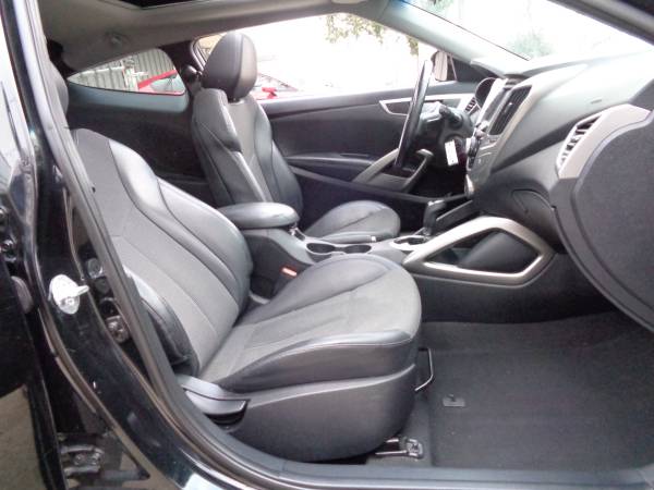 2014 Hyundai Veloster Mint Condition Panorama Roof Nice Coupe for sale in Dallas, TX – photo 16