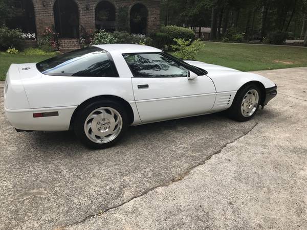 1993 Corvette 45 Anniversary - cars & trucks - by owner - vehicle... for sale in Lawrenceville, GA – photo 2