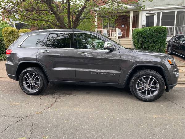 2018 Jeep Grand Cherokee Limited - cars & trucks - by owner -... for sale in Alexandria, District Of Columbia – photo 2