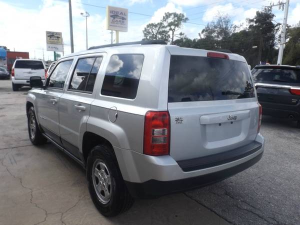 2011 Jeep Patriot FWD 4dr Sport with Fold-away manual mirrors for sale in Fort Myers, FL – photo 6