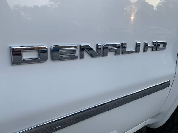 2017 GMC Sierra 3500HD Denali Crew Cab 4WD - cars & trucks - by... for sale in Plaistow, ME – photo 9