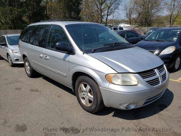 2006 Dodge Grand Caravan 4dr SXT Silver - - by for sale in Woodbridge, District Of Columbia – photo 2