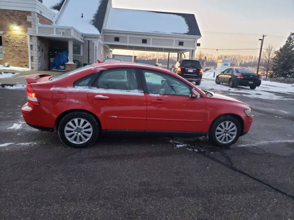 2005 Volvo S40, 110xxx miles, newer tires, new brakes - cars & for sale in Saint Paul, MN – photo 6
