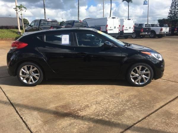 2016 Hyundai Veloster Base - cars & trucks - by dealer - vehicle... for sale in Lihue, HI – photo 5