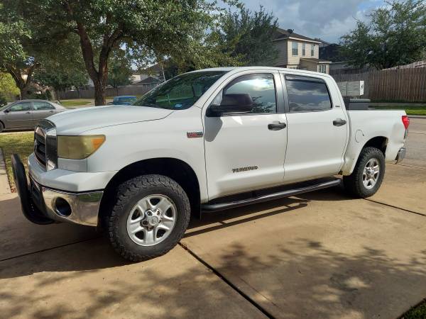 2008 TOYOTA TUNDRA SR5 5.7L V8 CREWMAX! ONE OWNER - cars & trucks -... for sale in smithville, TX – photo 16