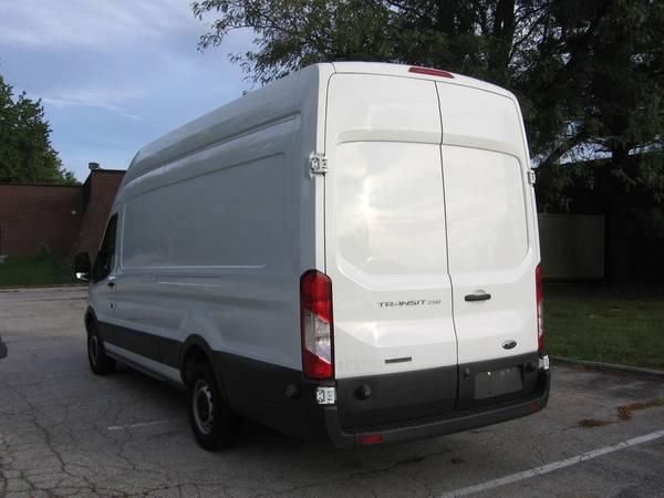 *2016 Transit 250 Extended Cargo, Hi-Top, Diesel, PW,PL,Cruise, clean for sale in West County, IL – photo 8