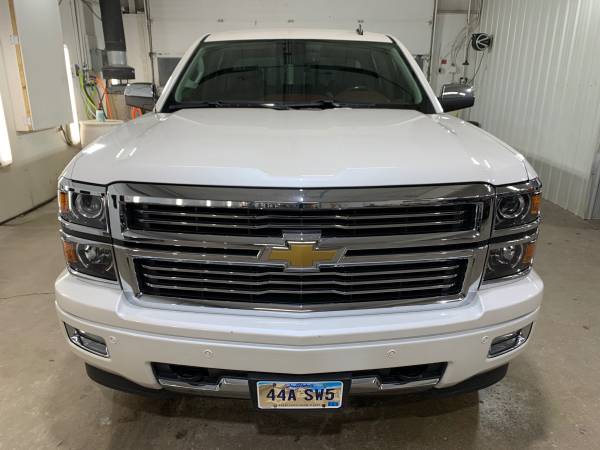 2014 Chevy Silverado 1500 High Country 6.2L V8 4x4 - cars & trucks -... for sale in Sioux Falls, SD – photo 5