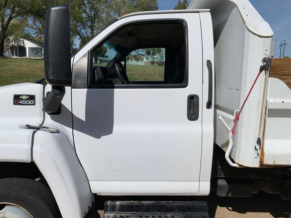 2007 Chevrolet C4500 Dump Truck - ONLY 77k Miles - Clean Title for sale in Kimmswick, MO – photo 15