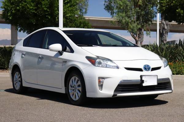 2014 Toyota Prius Plug-in SKU:E3060181 Hatchback for sale in Irvine, CA – photo 3