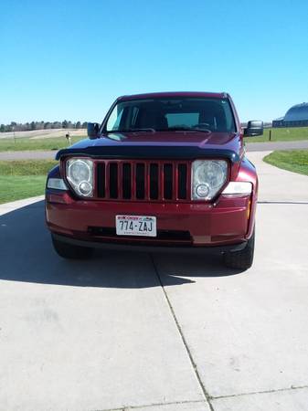 Jeep Liberty 4wd for sale in New Auburn, WI – photo 11