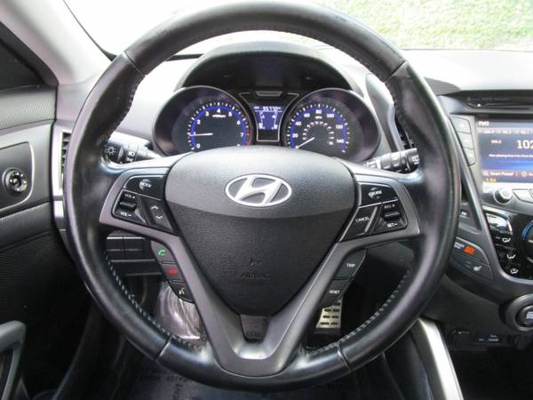 2013 Hyundai VELOSTER TURBO - 6 SPEED MANUAL TRANSMISSION - LEATHER for sale in Sacramento , CA – photo 8