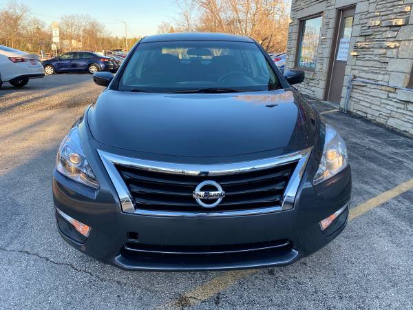 2013 Nissan Altima S - cars & trucks - by owner - vehicle automotive... for sale in Lannon, WI – photo 2