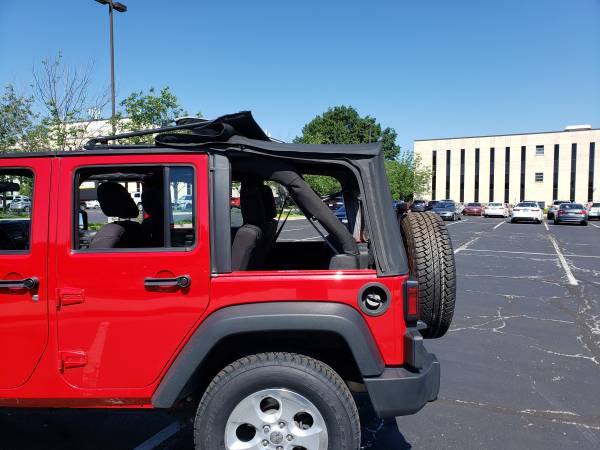 2013 Jeep Wrangler Unlimited Sport for sale in Overland Park, MO – photo 21