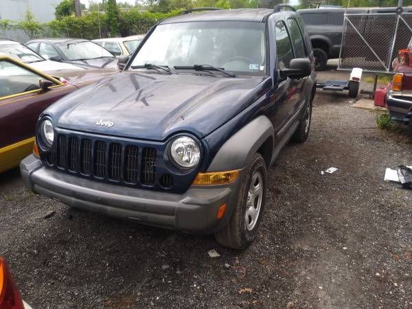 2005 Jeep Liberty for sale in District Heights, District Of Columbia – photo 8