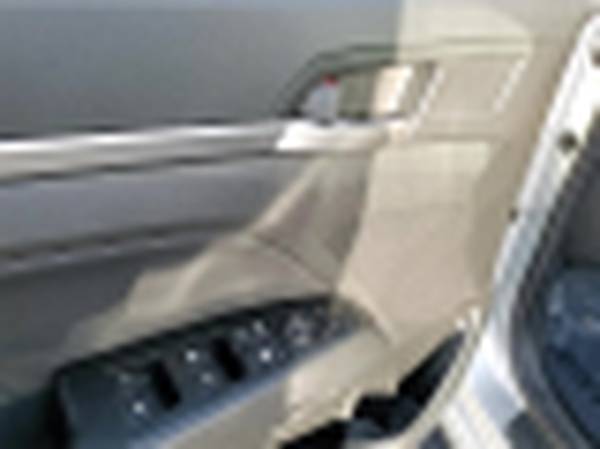 2018 Hyundai Elantra Limited sedan Symphony Silver - cars & trucks -... for sale in Elgin, IL – photo 14