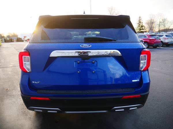 2020 Ford Explorer XLT - - by dealer - vehicle for sale in Monroe, MI – photo 5