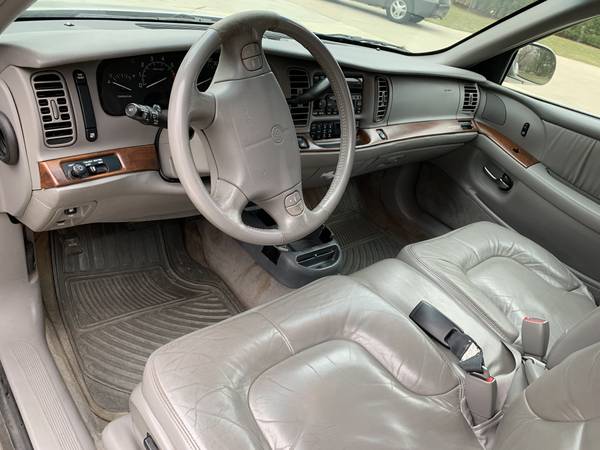 2001 Buick Park Avenue for sale in Beaver Dam, WI – photo 7