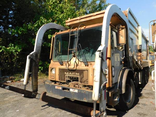 Trash Trucks: COLONIAL AUTO AUCTION NEXT AUCTION 10/26/2019 for sale in Upper Marlboro, District Of Columbia – photo 5