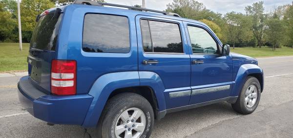 09 JEEP LIBERTY SPORT 4WD- V6, LOADED, ONLY 146K MI. CLEAN/ SHARP... for sale in Miamisburg, OH – photo 10