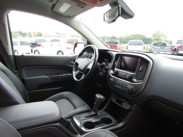 2015 *Chevrolet* *Colorado* *4WD Crew Cab 128.3 Z71* for sale in Omaha, NE – photo 9