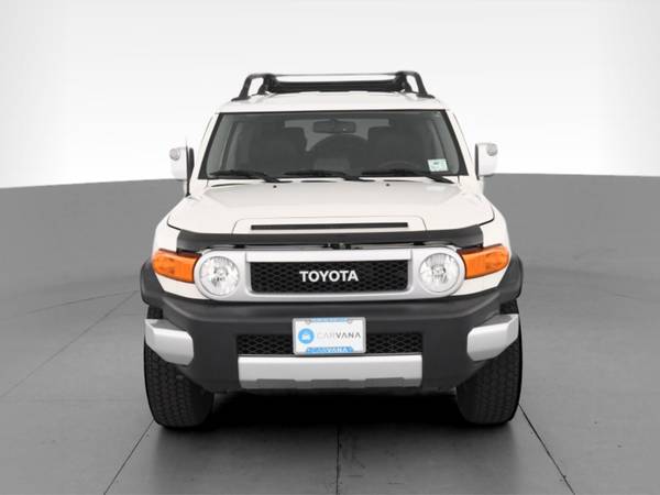 2012 Toyota FJ Cruiser Sport Utility 2D suv White - FINANCE ONLINE -... for sale in Knoxville, TN – photo 17