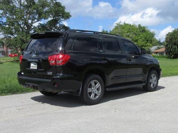 2013 Toyota Sequoia SR5 4x4 4dr SUV Se Habla Espaol - cars & trucks... for sale in Fort Myers, FL – photo 7