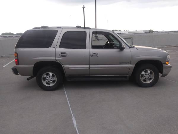 2001 chevy tahoe lt 4x4 for sale in Bowie, District Of Columbia – photo 3
