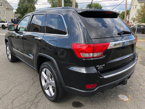 REDUCED!! 2013 JEEP GRAND CHEROKEE OVERLAND 4X4!! 5.7L HEMI!!-western for sale in West Springfield, MA – photo 4