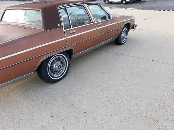 1982 Buick Park Avenue 53k(Power Factory Sunroof) - cars & trucks -... for sale in milwaukee, WI – photo 2