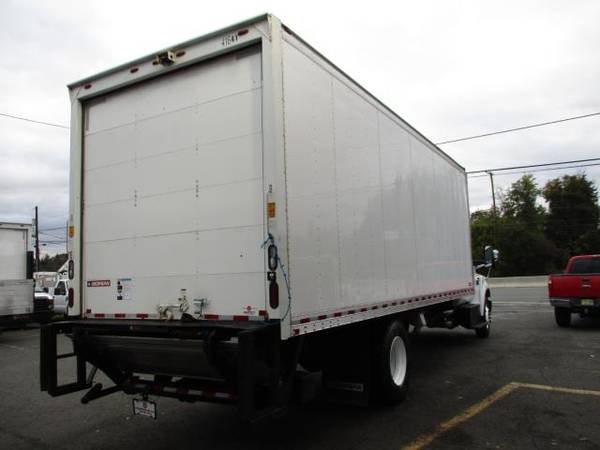 2017 Ford Super Duty F-650 Straight Frame 24 FOOT BOX TRUCK ** 75K... for sale in south amboy, IA – photo 3