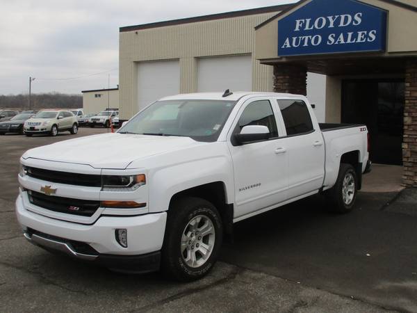 2018 CHEVROLET SILVERADO 1500 - - by dealer - vehicle for sale in Forest Lake, MN – photo 3