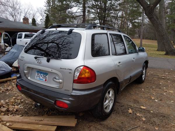 2004 Hyundai Santa Fe - cars & trucks - by owner - vehicle... for sale in Mound, MN – photo 3