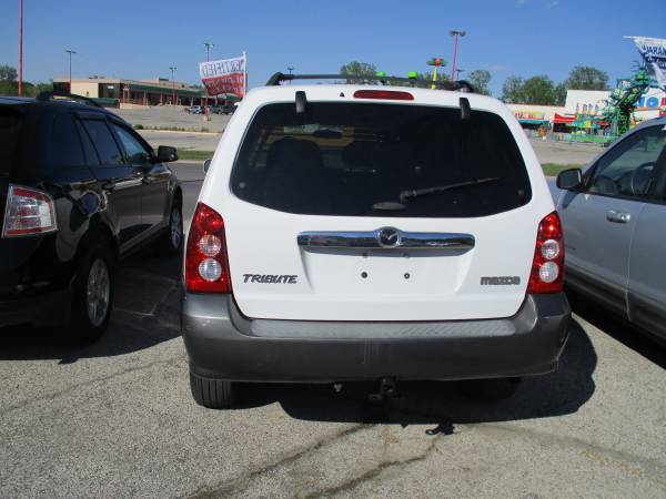 2005 MAZDA TRIBUTE - - by dealer - vehicle automotive for sale in Saint Joseph, MO – photo 3