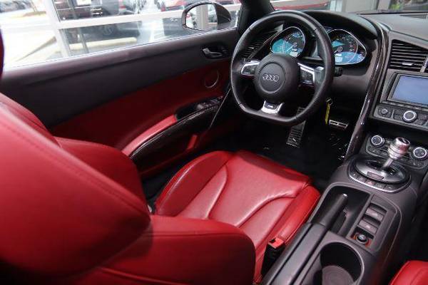 2011 Audi R8 5.2 Spyder quattro Auto R tronic Financing Available.... for sale in CHANTILLY, District Of Columbia – photo 22