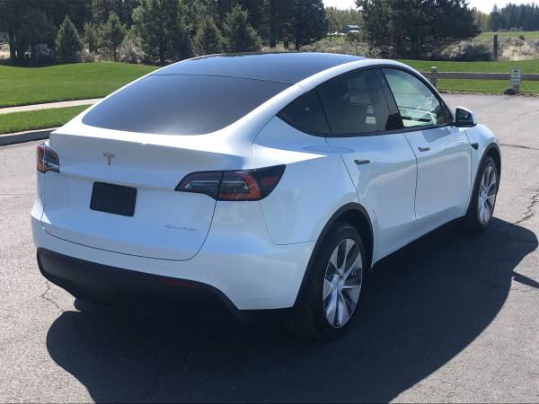 2020 TESLA MODEL Y LONG RANGE AWD GO GREEN GO ELECTRIC - cars & for sale in Sisters, OR – photo 21