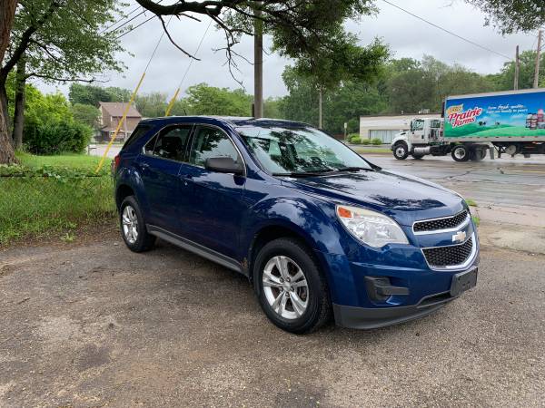 (2010 Chevy Equinox only 76,000 Miles) for sale in Lansing, MI