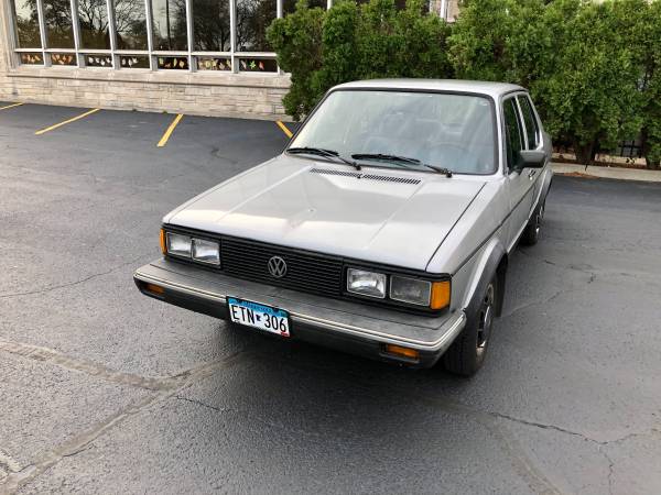 *** 1982 Vw Jetta Diesel * 5 Speed Manual *** - cars & trucks - by... for sale in Chicago, IL – photo 4