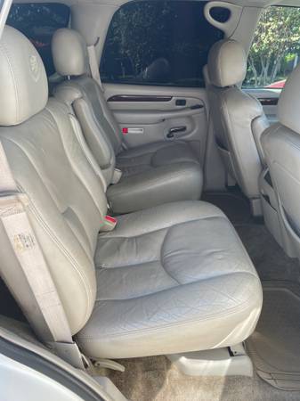 Cadillac Escalade - cars & trucks - by owner - vehicle automotive sale for sale in Corpus Christi, TX – photo 4