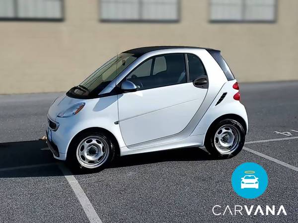 2015 smart fortwo Pure Hatchback Coupe 2D coupe White - FINANCE... for sale in milwaukee, WI – photo 4