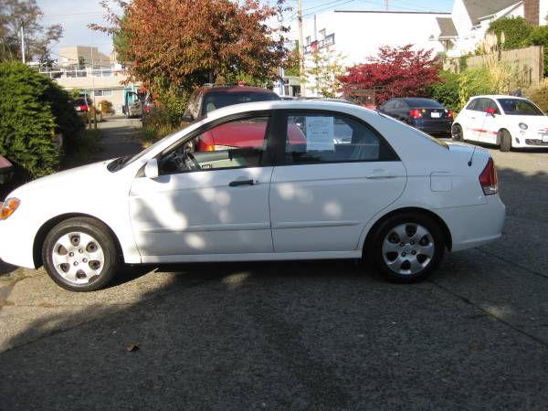 2008 KIA SPECTRA AUTOMATIC LOW MILES NON SMOKER - cars & trucks - by... for sale in Seattle, WA – photo 2