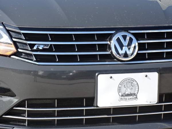2017 Volkswagen Passat 1.8T R-Line for sale in Kenosha, WI – photo 5