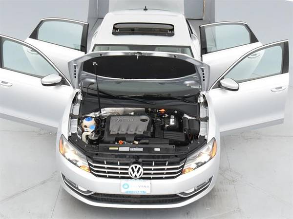 2013 VW Volkswagen Passat TDI SEL Premium Sedan 4D sedan Silver - for sale in Charleston, SC – photo 4