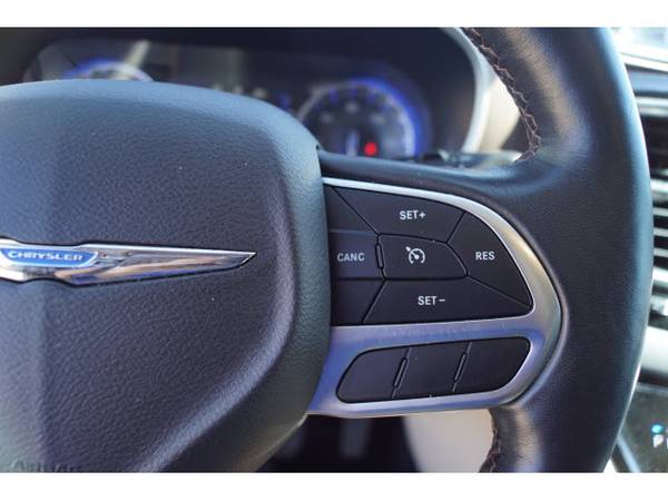 2019 Chrysler Pacifica Touring L - Ask About Our Special Pricing! for sale in Hurst, TX – photo 13